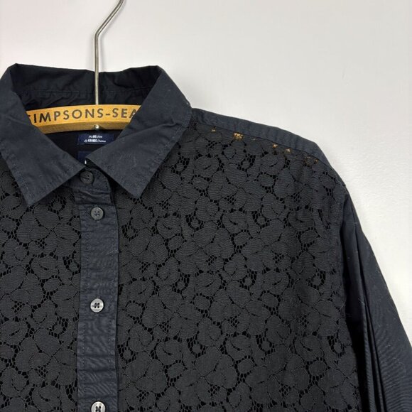 GAP The Big Shirt Lace Front Oversized Button-Down – Black Cotton, Size Small - Picture 4 of 6